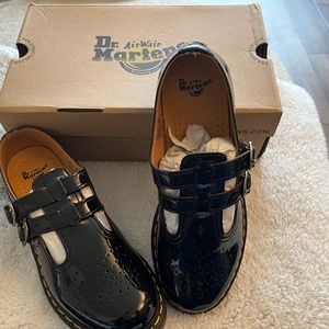 Dr. Martens Mary Jane’s Black Patent